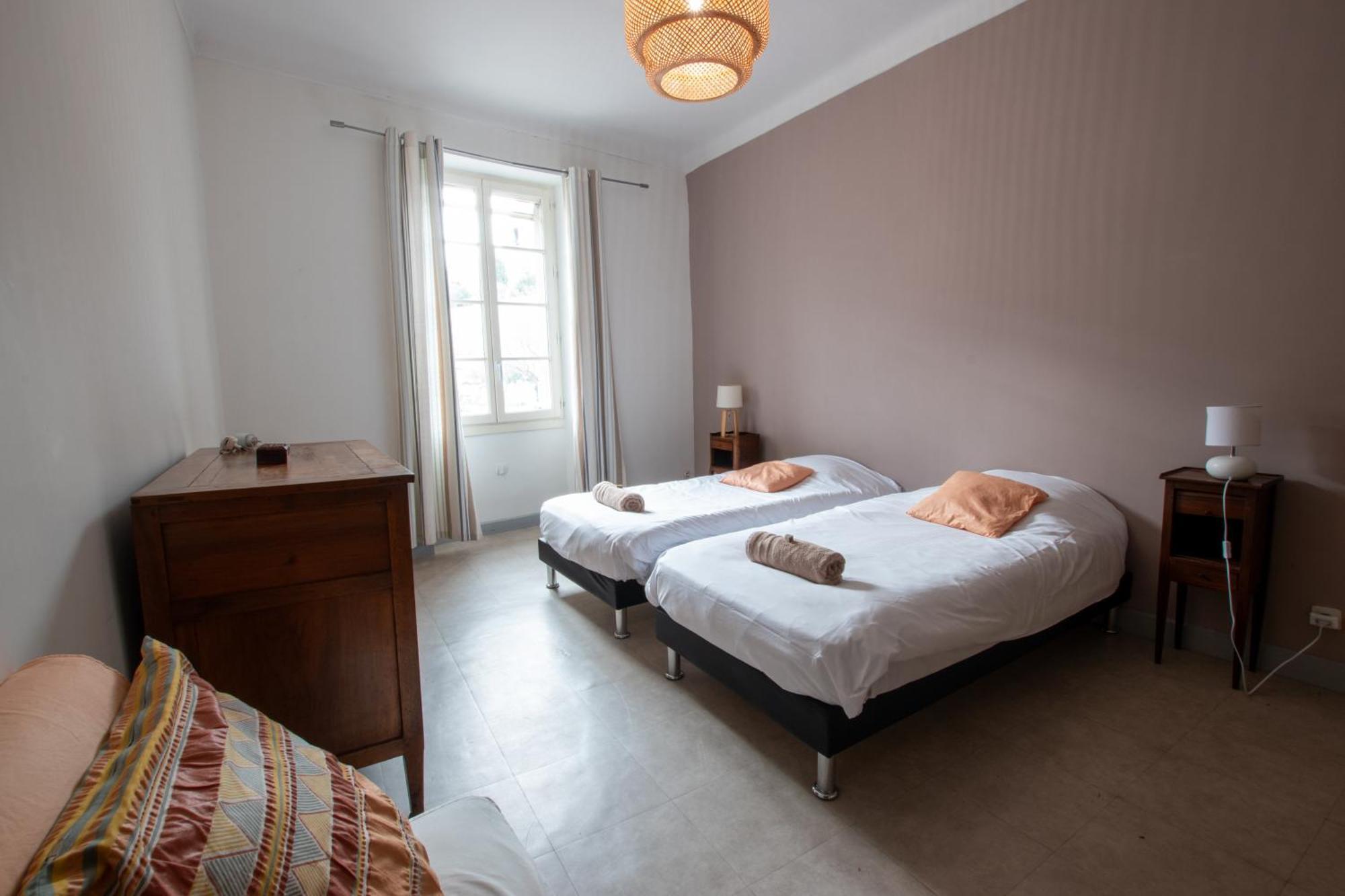 Major - 120m2 Avec Clim * Arles